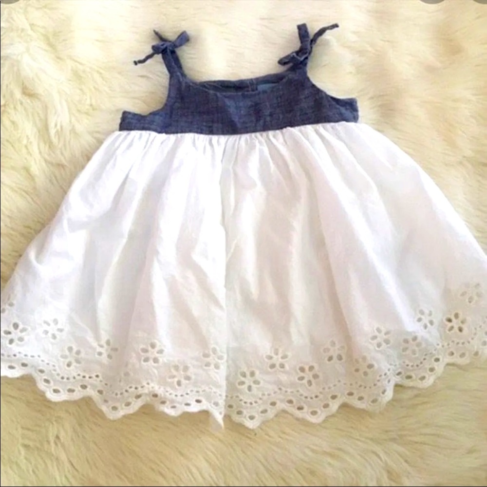Baby Gap Chambray Eyelet Dress 12-18